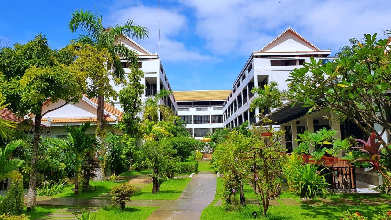 New Riverside Hotel เสียมราฐ ภายนอก รูปภาพ
