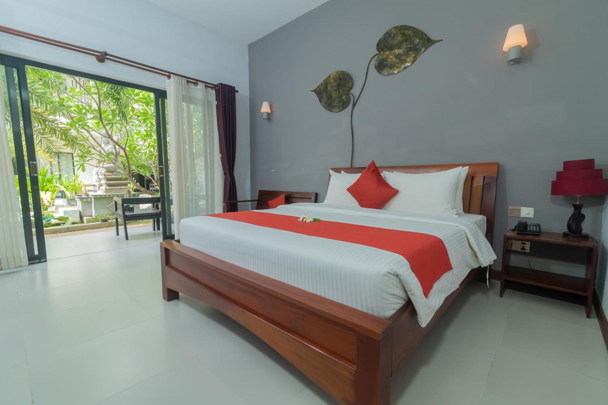 New Riverside Hotel เสียมราฐ ภายนอก รูปภาพ